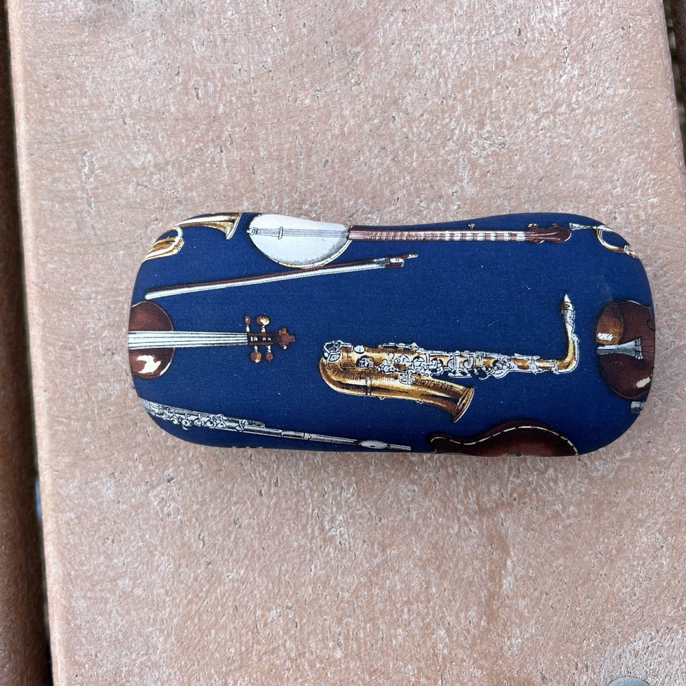 Nicole Miller Eyeglass Hard Case Clamshell Velvet Music Theme Blue Green